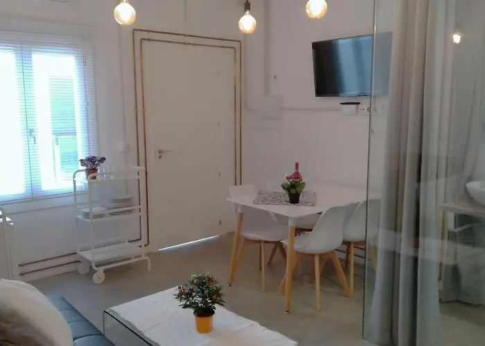 Corredera Travel 3 * Κόρδοβα