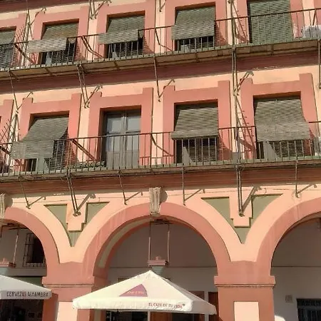 Appartement Corredera Travel 3 *